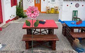 Casal Dos Carpinteiros - Carpenters Couple